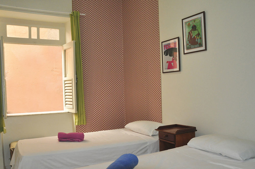 Hostel El Misti Botafogo & *
